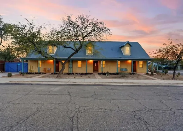 Сasa de vacaciones Charming Barrio Adobe Tucson